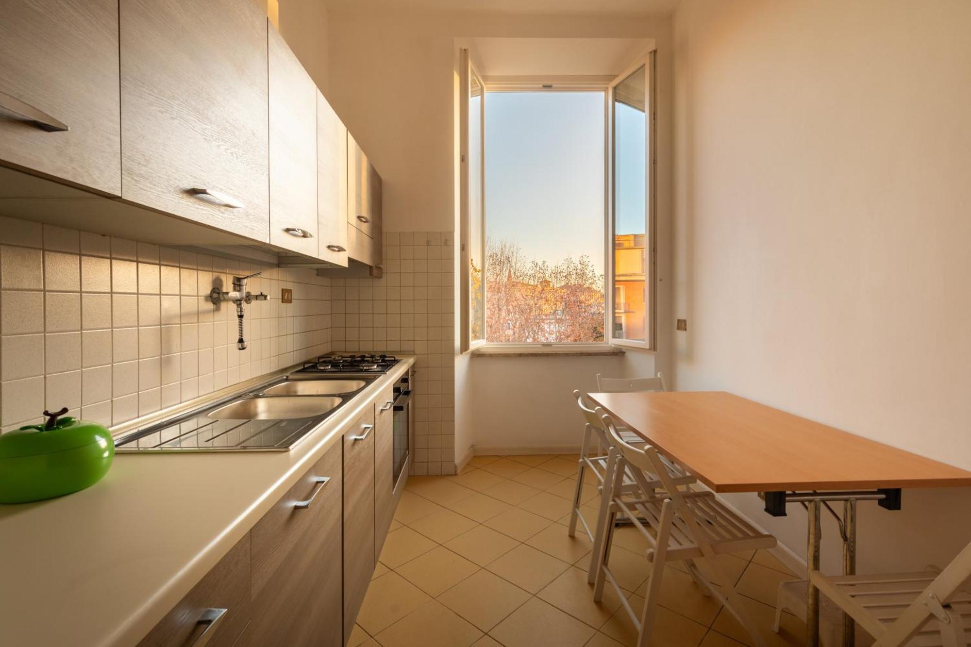 Esquilino Lightsome Apartment